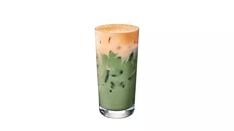 La Fusión de Sabores que Conquista Internet: Pumpkin Spice Matcha de Starbucks