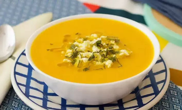 Deliciosa Crema de Calabaza: Un Manjar Otoñal Lleno de Sabor y Nutrientes