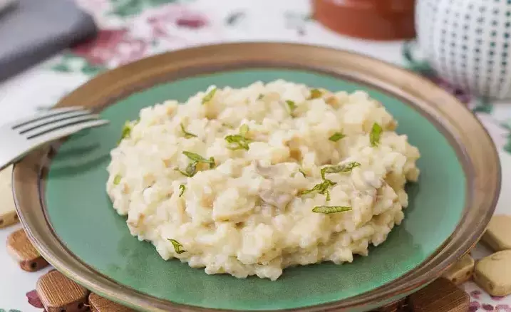 Risotto de Champiñones: Un Manjar Cremoso y Delicioso