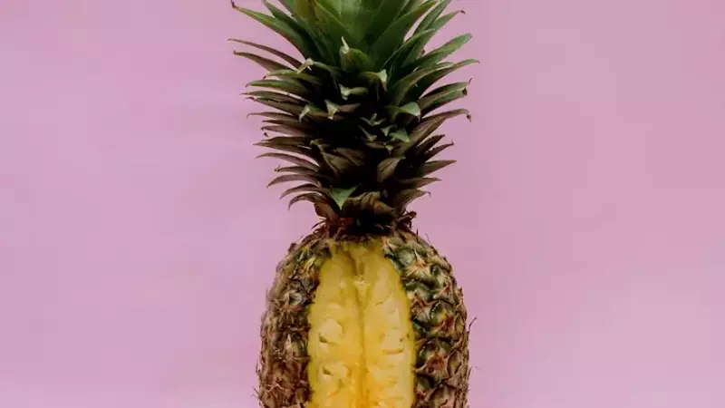 La Piña: La Fruta Exótica que Conquista Paladares