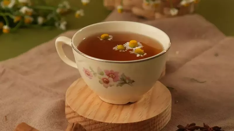Descubre los Maravillosos Efectos de la Infusión de Manzanilla y Anís Estrellado