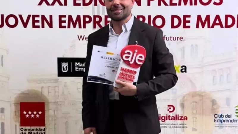 Rafael Salinas, fundador de Dulce Safari, galardonado con el Premio Madrid Emprende Joven Empresario