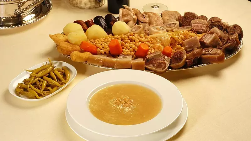 Los Lugares Imprescindibles para Disfrutar el Cocido Madrileño