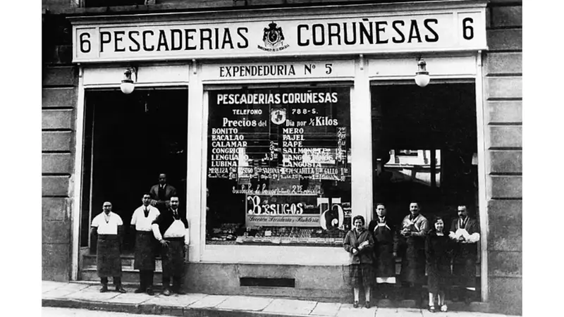 Evaristo 33: La Fusión Gastronómica de Pescaderías Coruñesas y Los 33 en Madrid