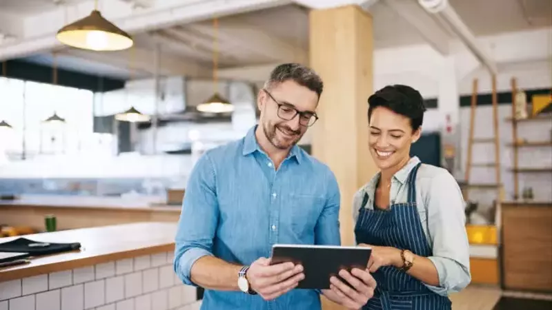 Localboss lanza Cintia: un innovador asistente de IA potenciado por Gemini para personalizar la gestión de reseñas de restaurantes