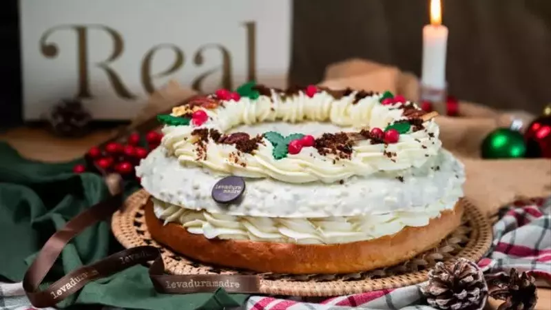 Levaduramadre sorprende con su Roscón de Reyes que incluye billetes de avión