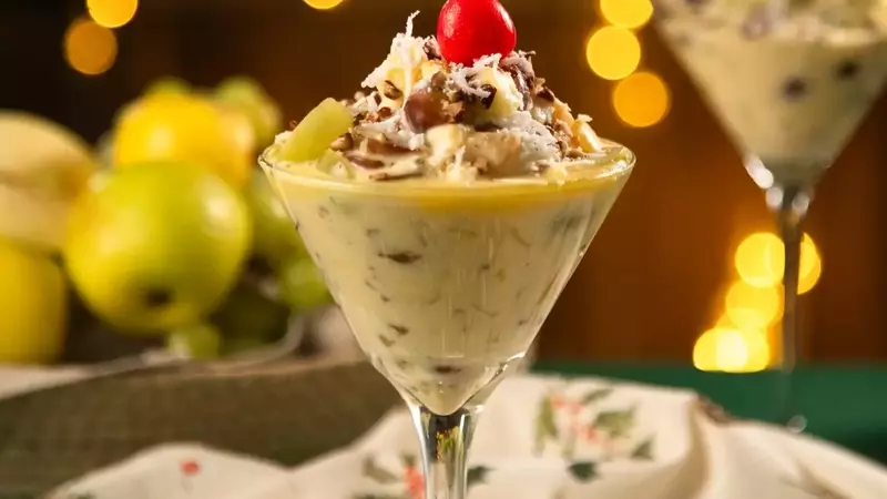 Exquisita Ensalada Navideña de Manzana con Rompope: Un Postre Irresistible para tus Celebraciones