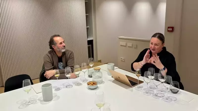 Éxito Notorio de los Vinos de Valdeorras en el Informe “Galicia 2026, Top 100”