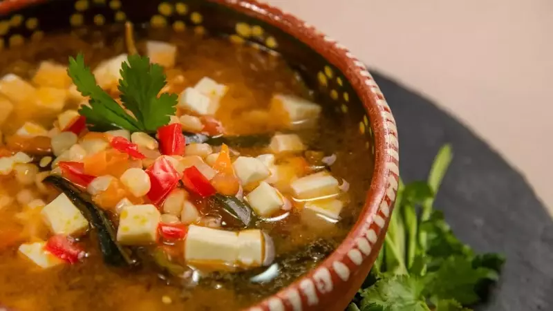 Sopa Cremosa de Maíz: Un Festín Nutritivo en Pocos Minutos