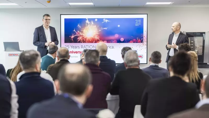 Rational Ibérica celebra su 25º aniversario presentando el innovador iHexagon