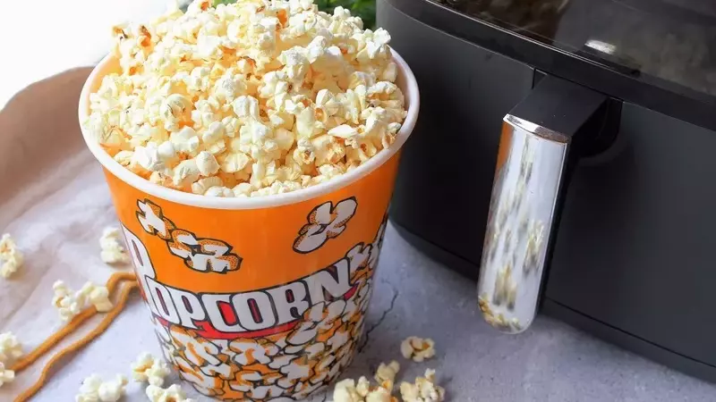 Palomitas: Un Snack Milenario con Identidades Globales