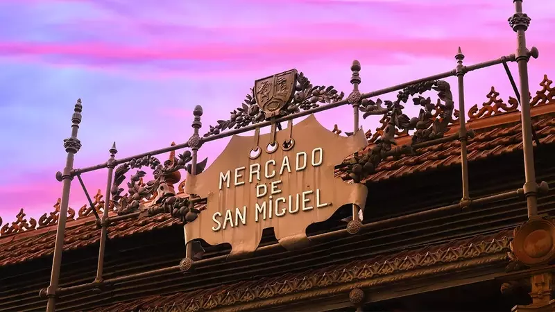El Mercado de San Miguel Renace con Renovada Oferta Gastronómica