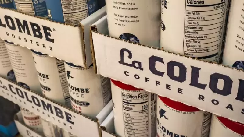 La Revolución del Café Listo para Beber: Más Allá de la Cafeína, Hacia el Estilo de Vida y la Autoexpresión