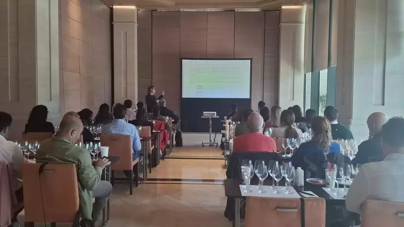 Celebración de Vinos Excepcionales: Un Viaje Sensorial en la Experiencia Verema Valencia 2026