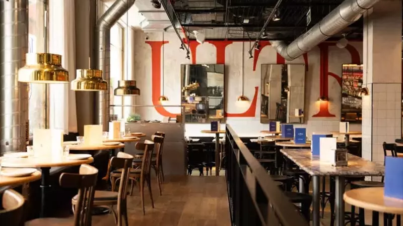 Grupo Lamucca Lanza Innovador Concepto Gastronómico: La Barra de Ultramarines