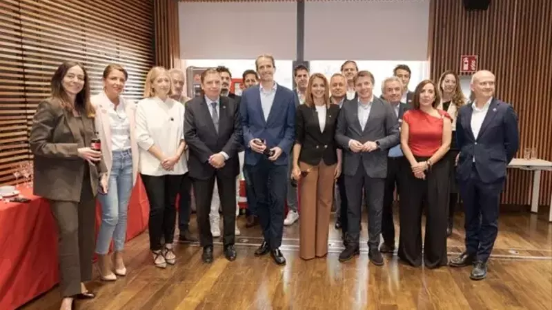 Crecimiento y Desafíos de la Restauración Organizada en España: Perspectivas de Marcas de Restauración 2026