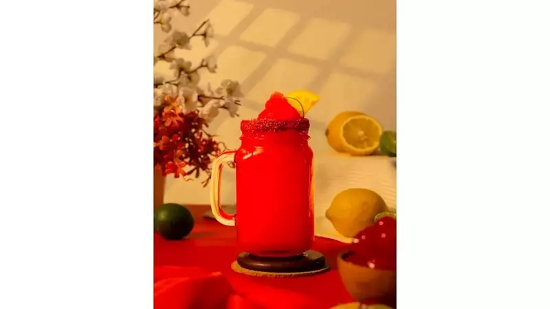 Refresco Veraniego: Limonada de Cereza Hecha en Casa