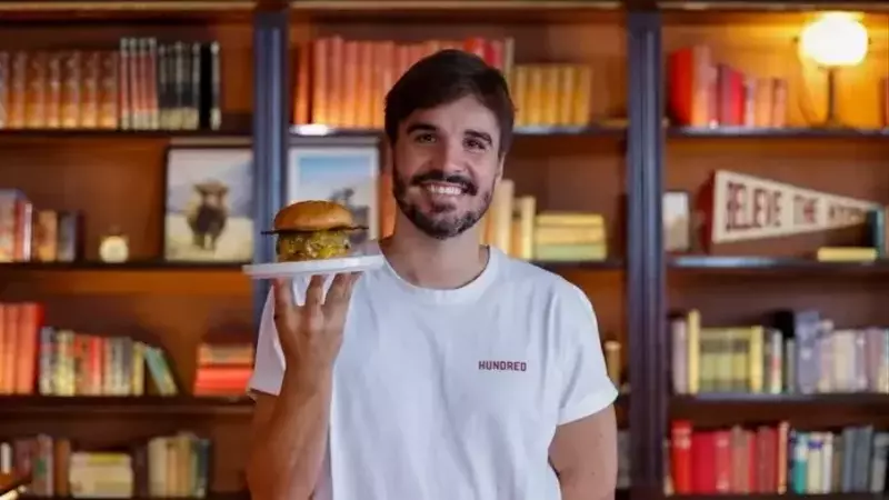 Hundred Burgers: El Reinado Mundial de la Hamburguesa por Tercer Año Consecutivo