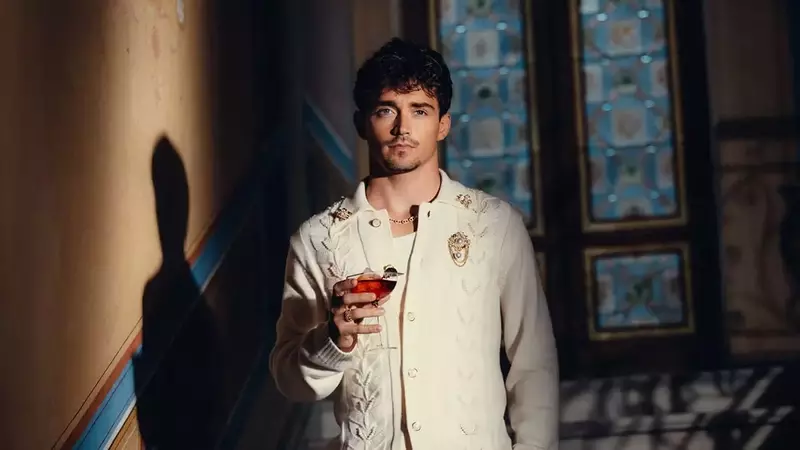Charles Leclerc y Chivas Regal presentan un whisky exclusivo: la "Edici￳n 16" nacida de una pasi￳n compartida