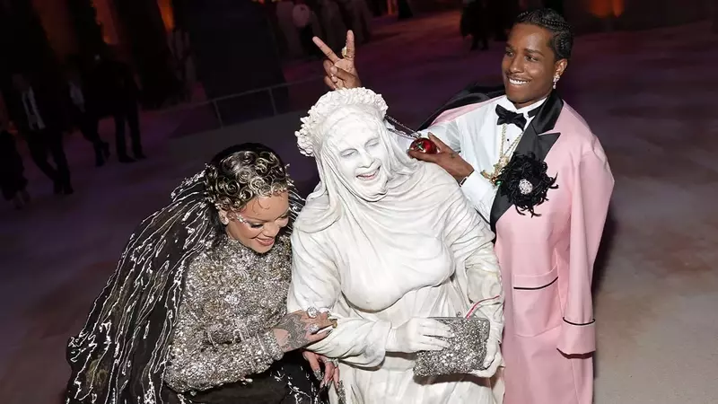 La Met Gala: Donde la Moda, el Arte y la Gastronomía Convergen en una Noche de Esplendor