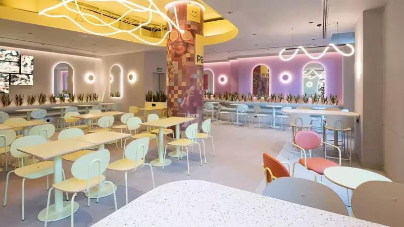 Pans & Company Renueva su Imagen y Oferta Gastronómica en Barcelona