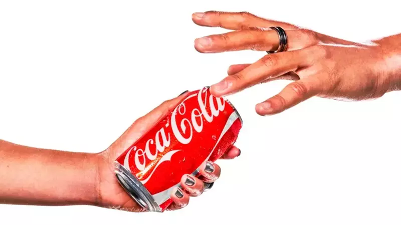 Coca-Cola: Un Vistazo a su Renovada Identidad Visual Global