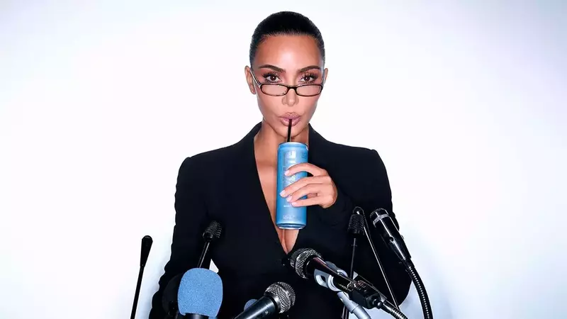 Kim Kardashian y la bebida UPDATE: Un impulso de energía con paraxantina