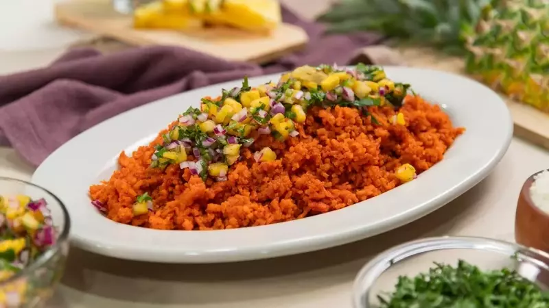 Arroz con Sabor a Pastor: Una Fusión de Tradiciones Mexicanas