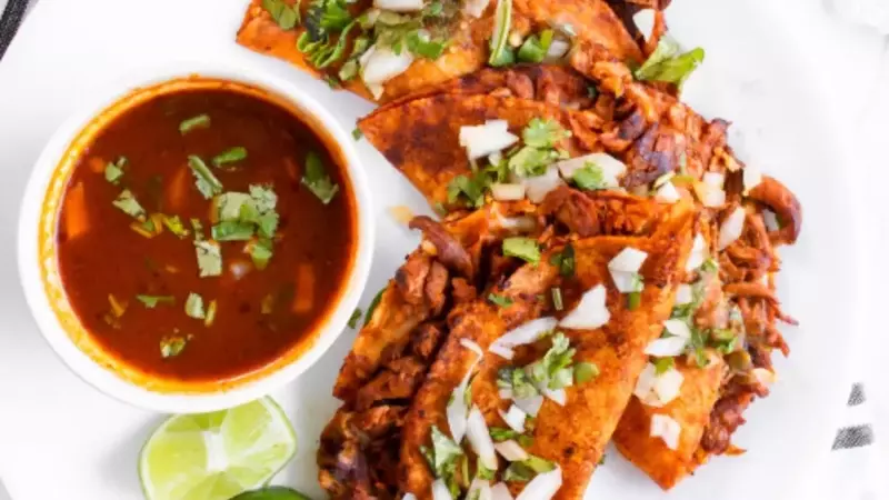 Sabores Esenciales: Birria de Setas que Deleita el Paladar sin Carne