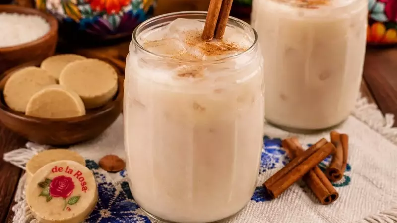 Refrescante Horchata de Mazapán: Un Deleite Cremoso y Sencillo