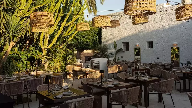 Finca La Plaza: Un Refugio Culinario de Autenticidad Ibicenca