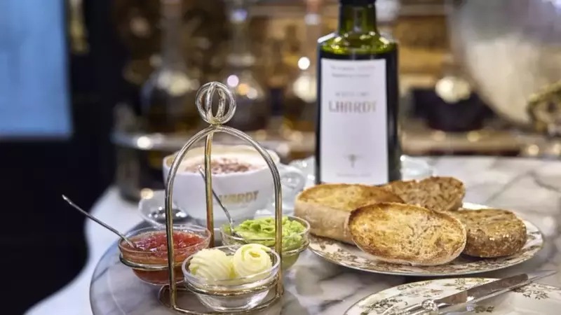 Lhardy Café: Un Nuevo Capítulo Gastronómico en Madrid