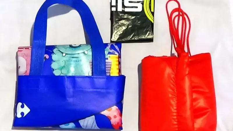 Soluciones Prácticas para Almacenar Bolsas de Supermercado