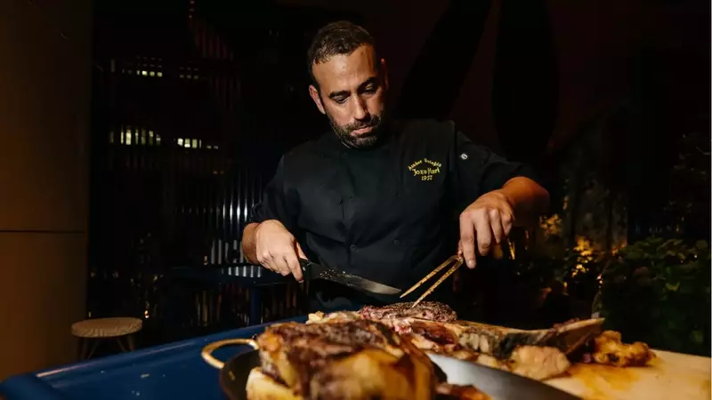 Celebración Culinaria en Forbes House: Bodegón Asador Joxe Mari y Hika Bodega Unen Sabores