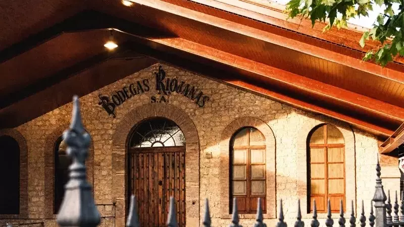 Bodegas Riojanas: Nuevo Rumbo Accionario con la Mayoría de Vintae