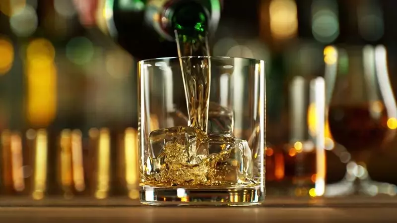 El whisky irlandés alcanza récords de ventas y busca alivio fiscal