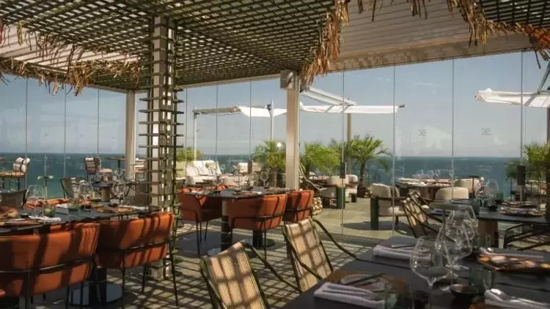 Escapada Otoñal en Marbella: Lujo Urbano y Serenidad Costera