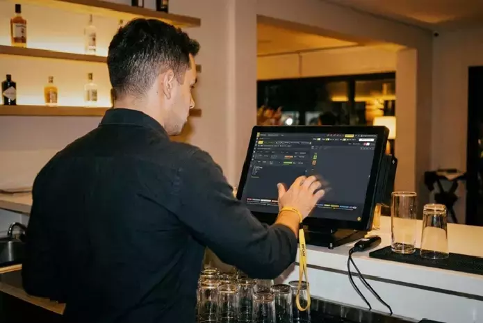Hospitality Tech Group: Uniendo CoverManager y Zenchef para Liderar la Innovación en Reservas de Restaurantes sin Comisiones