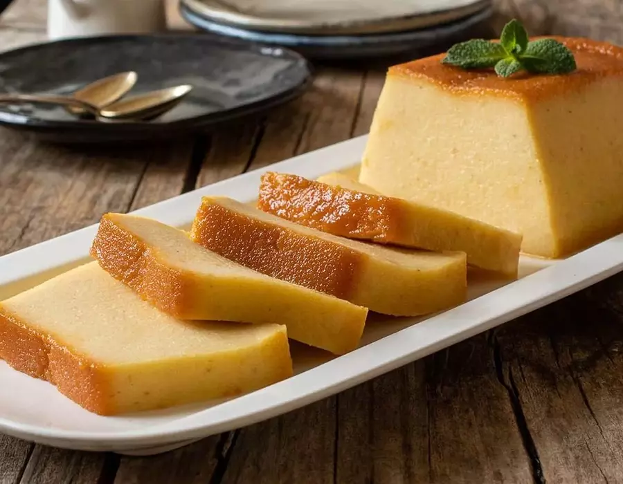 Pudin de Pan: Un Postre Clásico y Sencillo para Reutilizar el Pan Sobrante